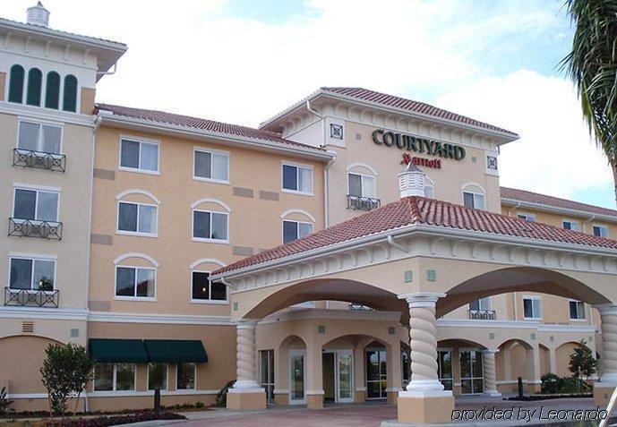 Courtyard Fort Myers At I-75 And Gulf Coast Town Center Estero Esterno foto